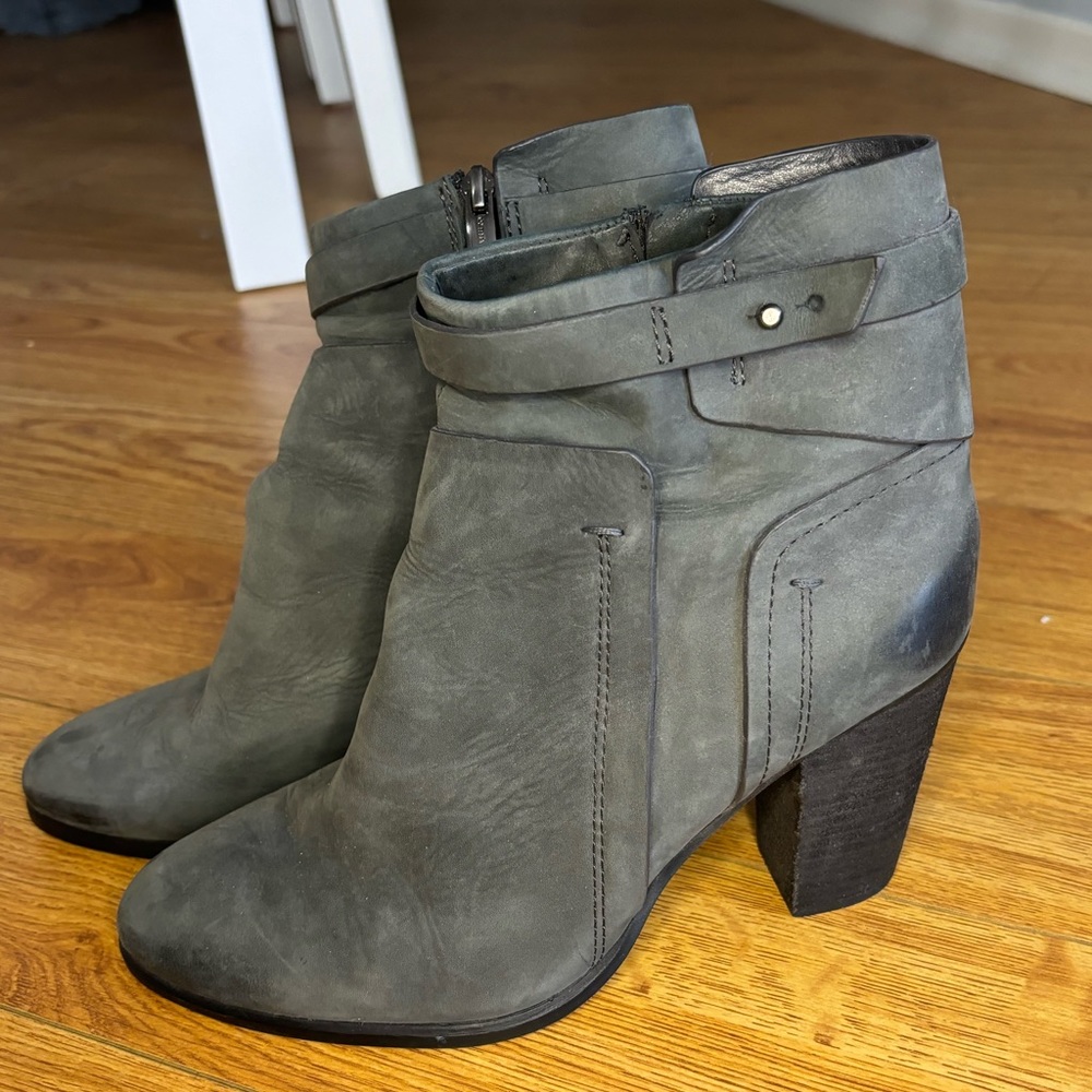 Vince Camuto Grey Suede Booties - Sz 9